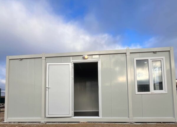 Module Préfabriqué 14 m2 avec coin sanitaire