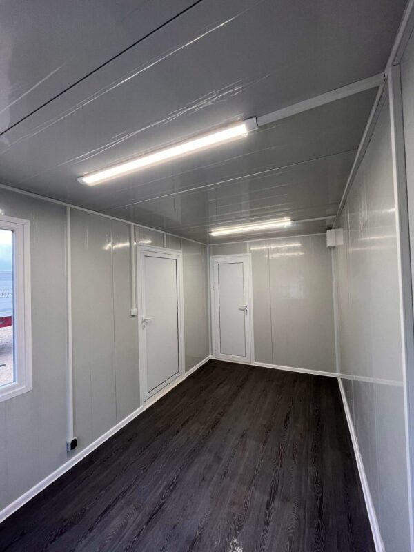 Module Préfabriqué 14 m2 avec coin sanitaire - Image 7